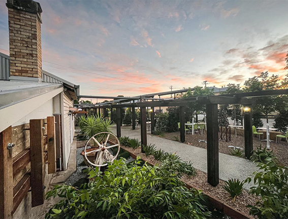 mary-valley-restaurant-the-wild-vine